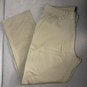 GAP Lived In Slim fit Khaki pants 34x30
